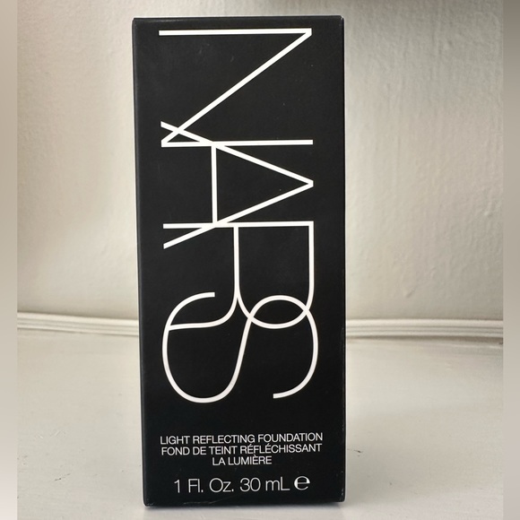 NARS light reflecting foundation - Picture 2 of 4
